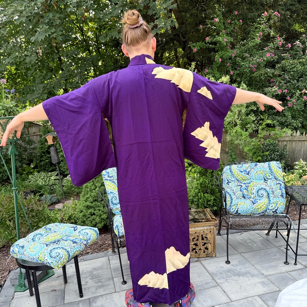 Vintage Kimono Deep Plum with  Painted Cloud Pattern - L/XL